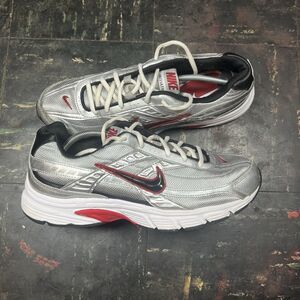 Nike Initiator "Metallic Silver Red" Sz 10.5  Running Comfort OG RARE Clean